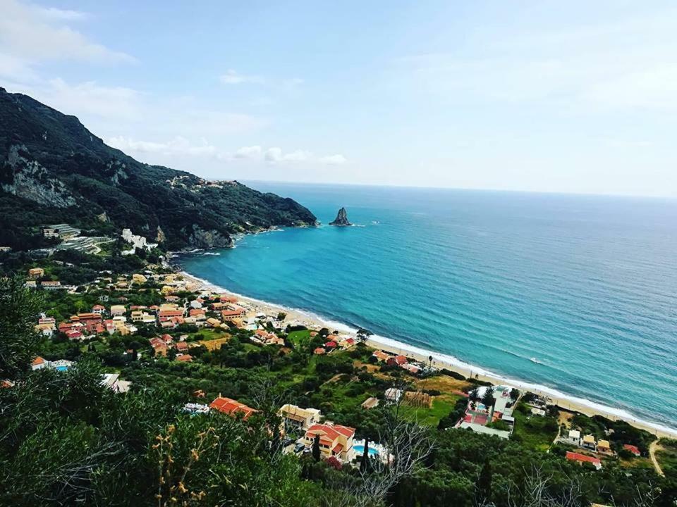 Villa To Ktimataki Agios Gordios  Exterior foto